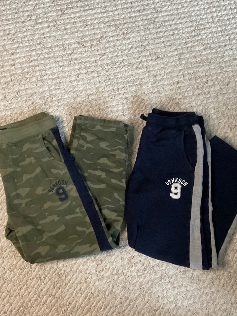 Oshkosh boys sweatpants - size 14